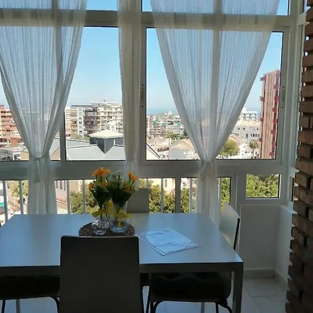 Aguila Sea View Apartamento *